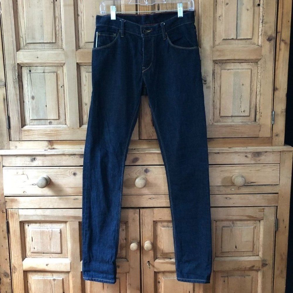 Raleigh Denim 28 x 33 Martin Fit Button Fly Jeans